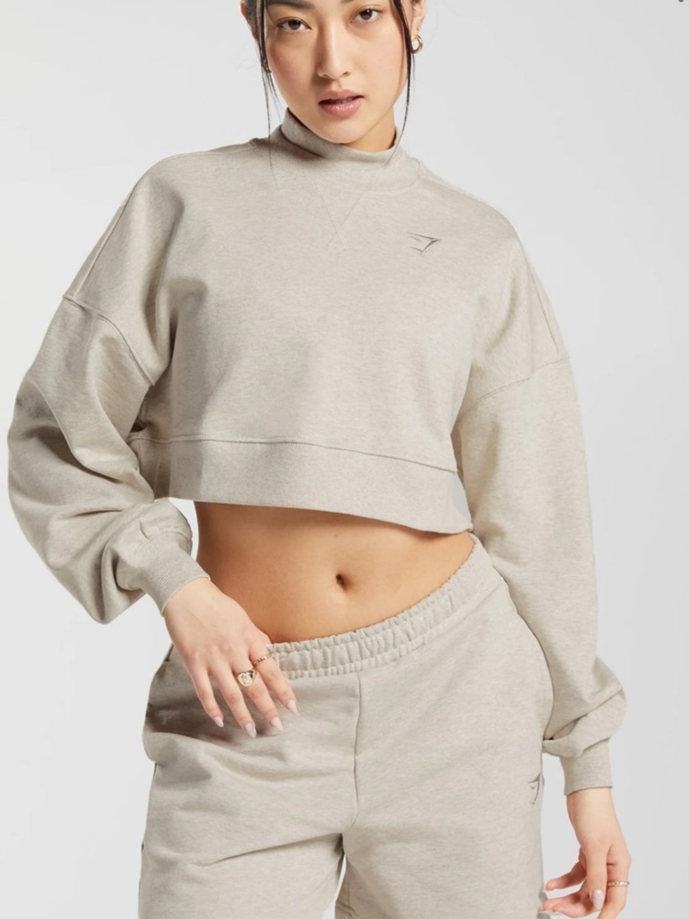 Gymshark Light Beige Cropped Sweatshirt Top
